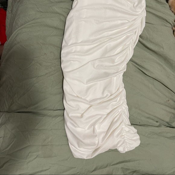 White one shoulder ruched dress size small - Picture 6 of 6